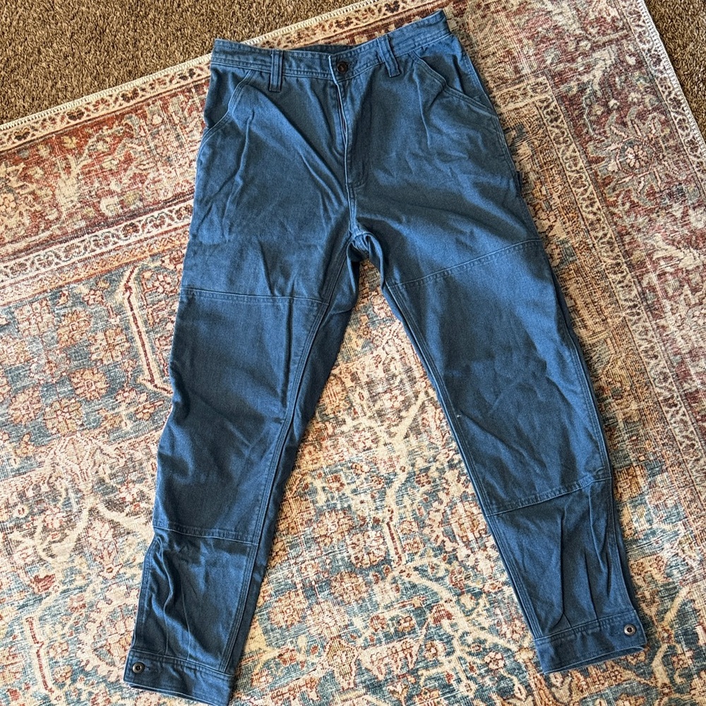 Patagonia WOMEN Dark Blue Cargo Pants